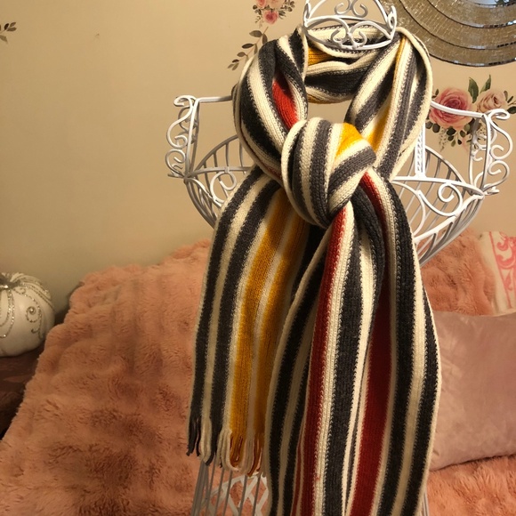 H&M winter sweater striped long scarf - Picture 1 of 3